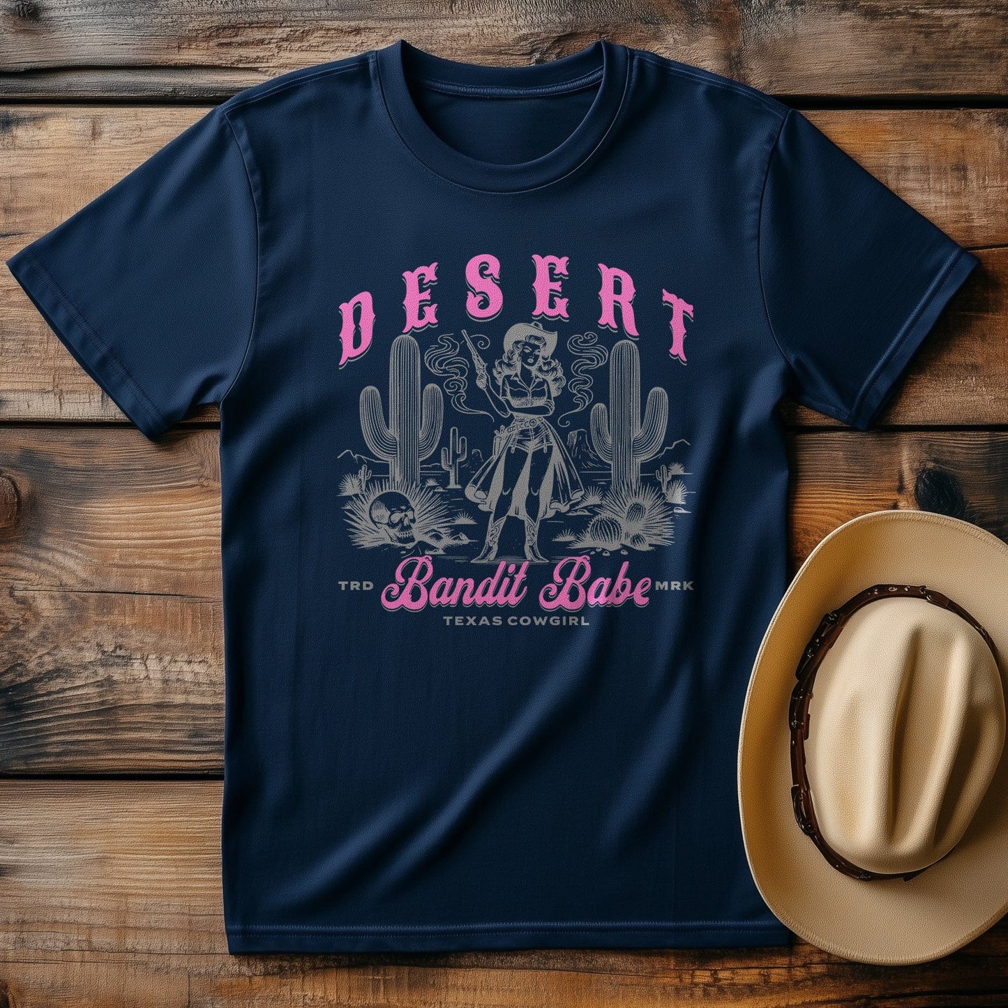 Bandit Babe T-shirt - Sneaky Cactus