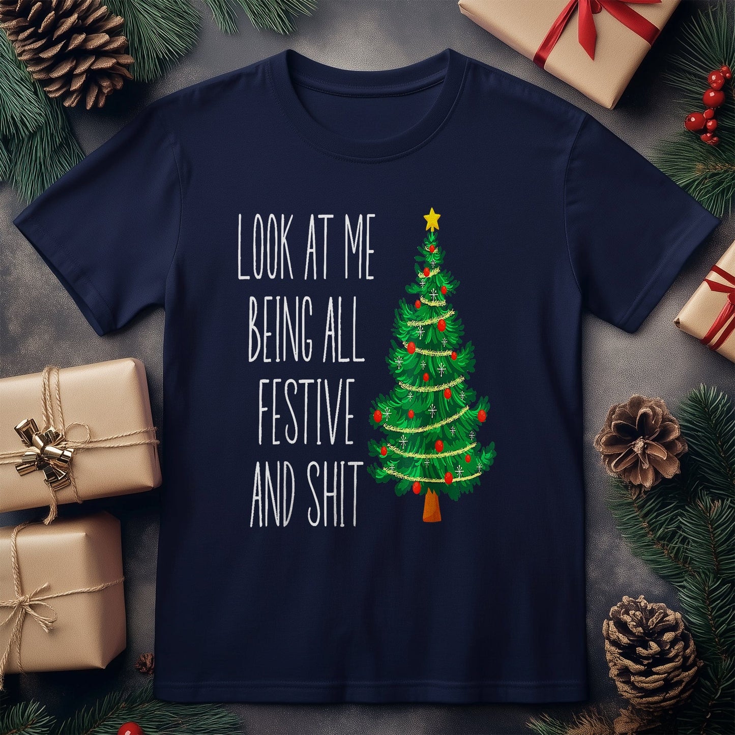 Funny Vintage Xmas T-Shirt: "Look at