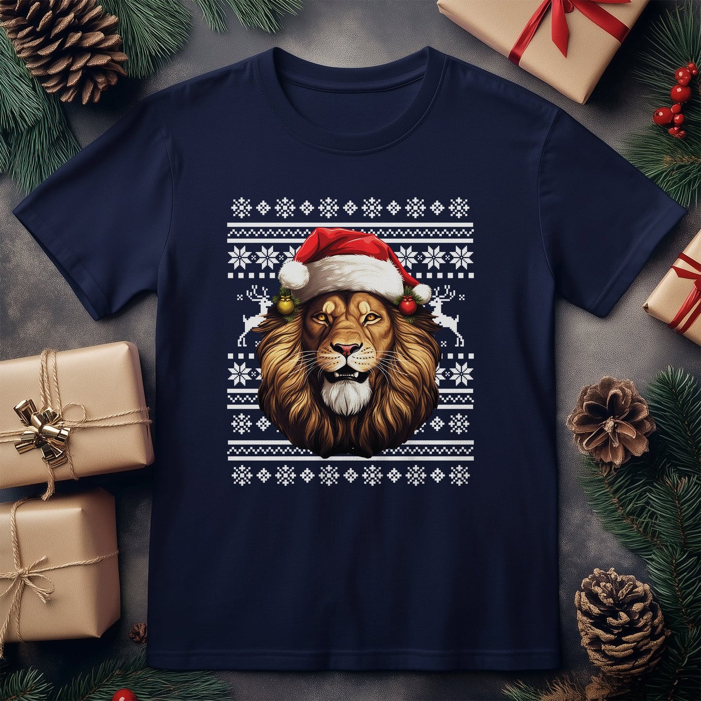 Lion Santa Hat T-shirt - Pawsitively
