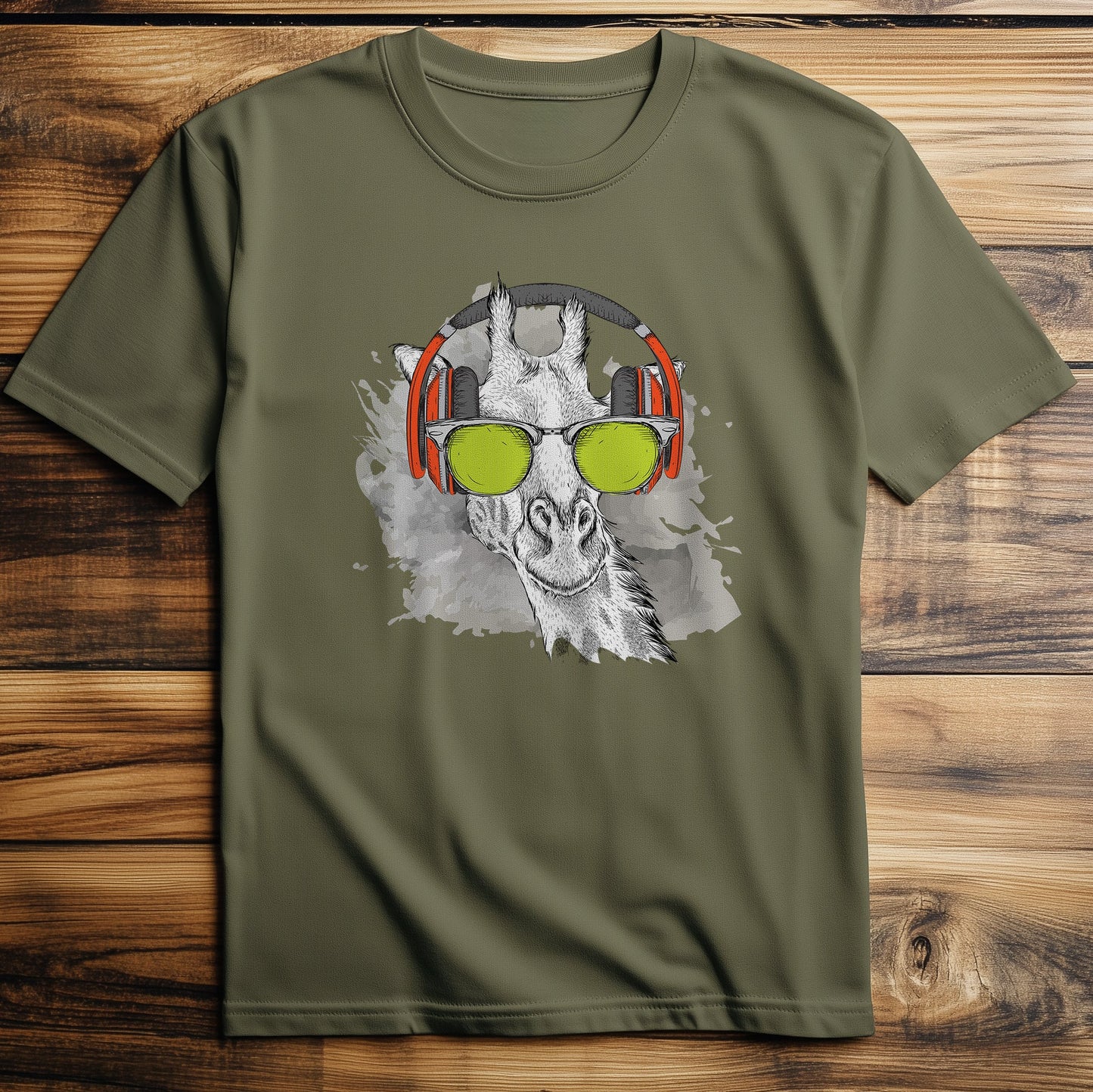 Giraffe Headphone T-Shirt