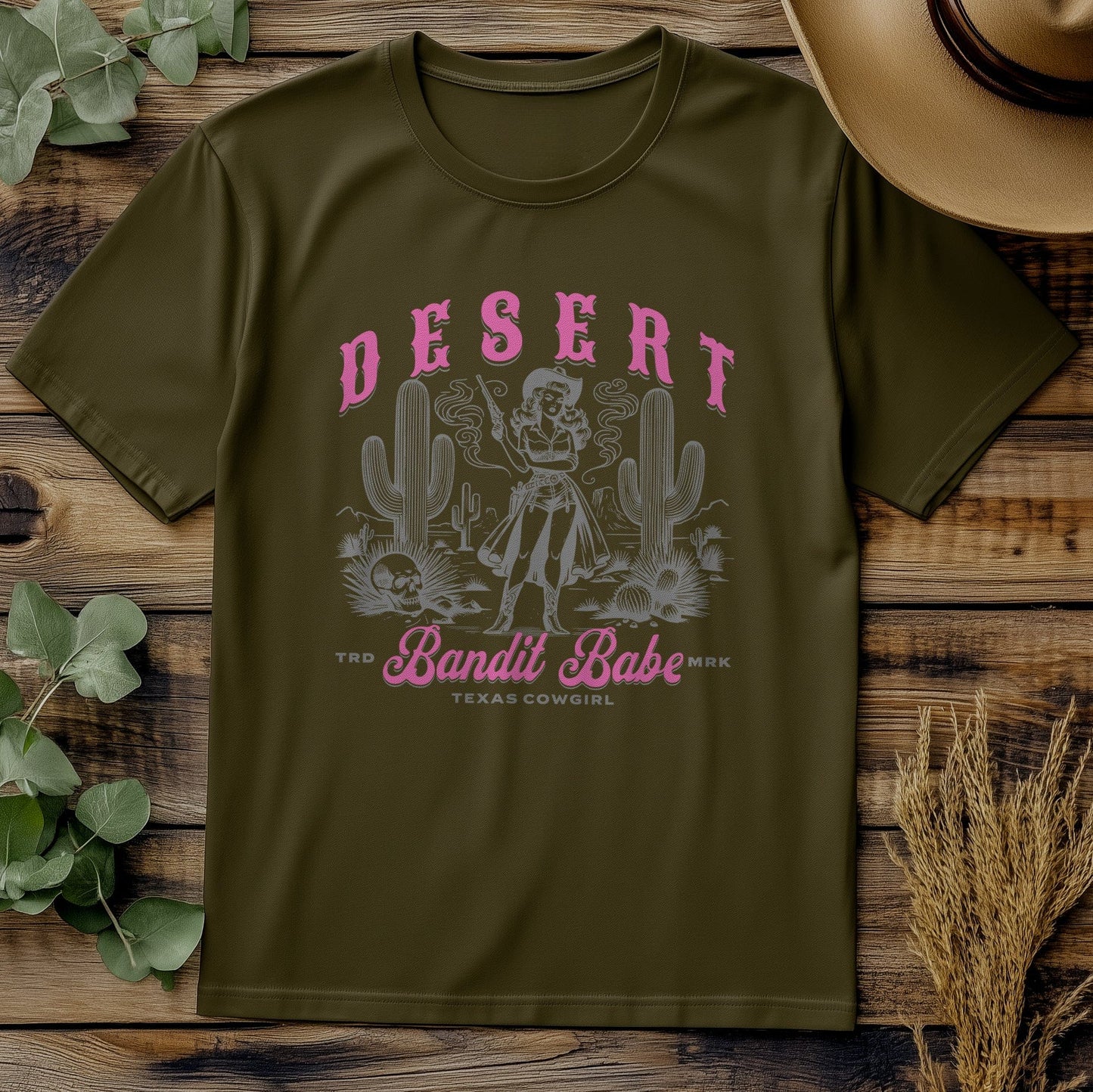 Bandit Babe T-shirt - Sneaky Cactus