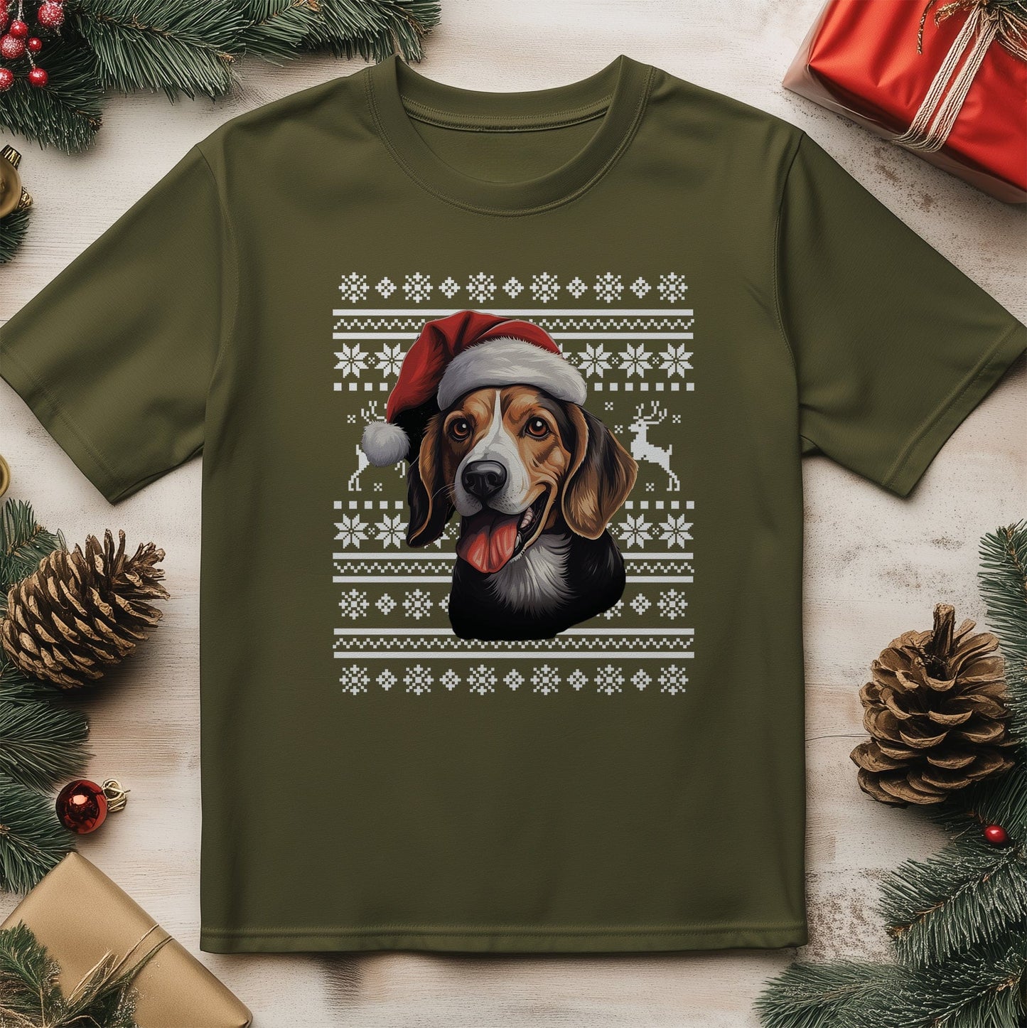 Beagle Dog Santa Hat T-Shirt
