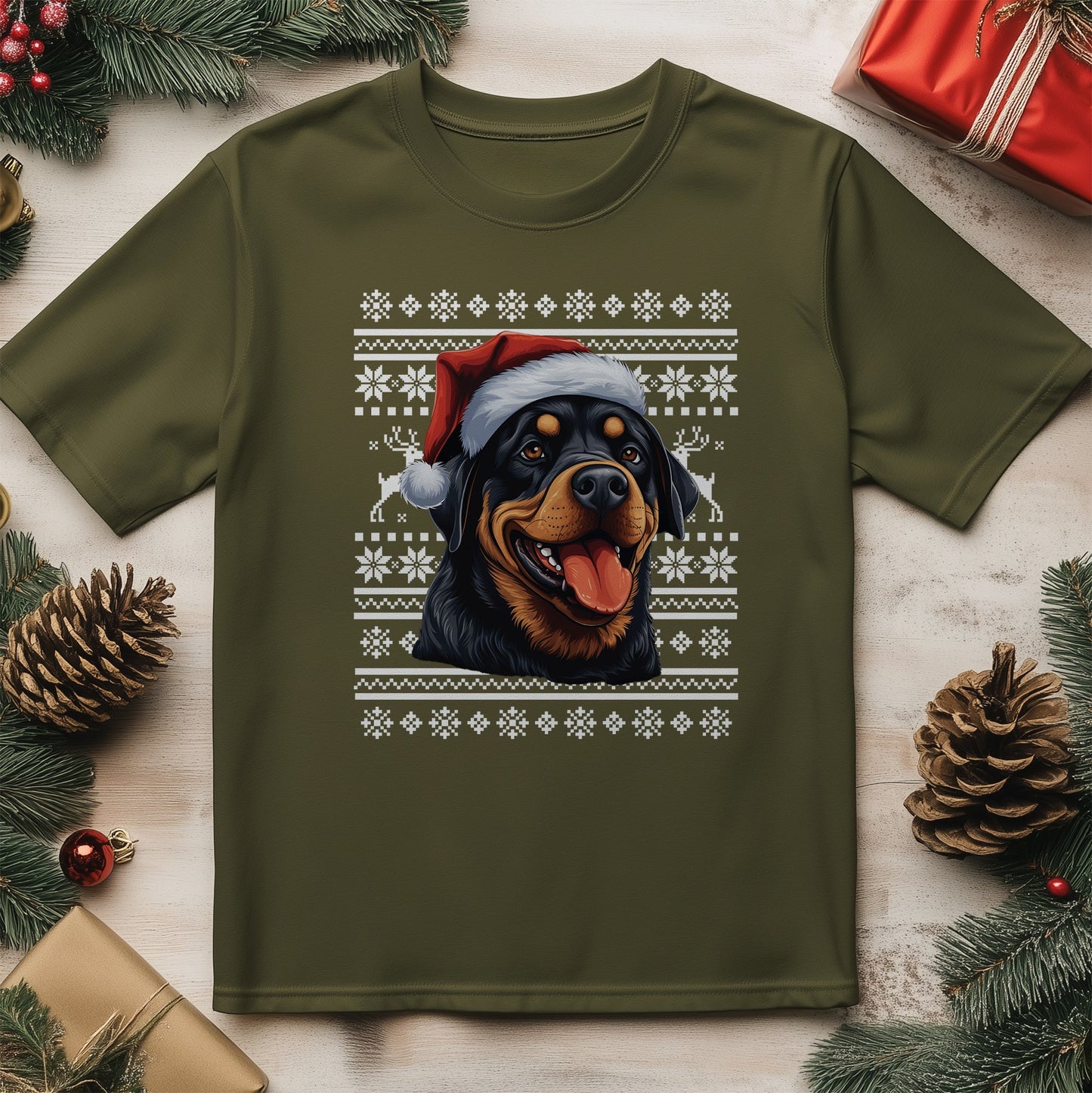Rottweiler in Santa Hat T-shirt -