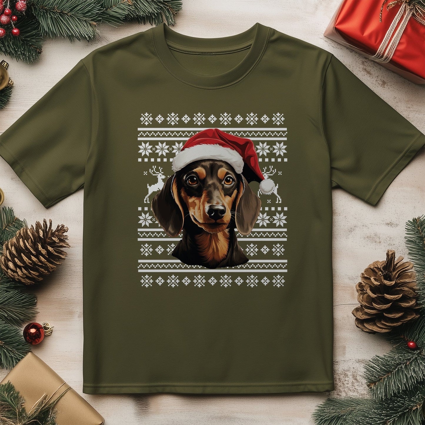 Dachshund in Santa Hat t-shirt -