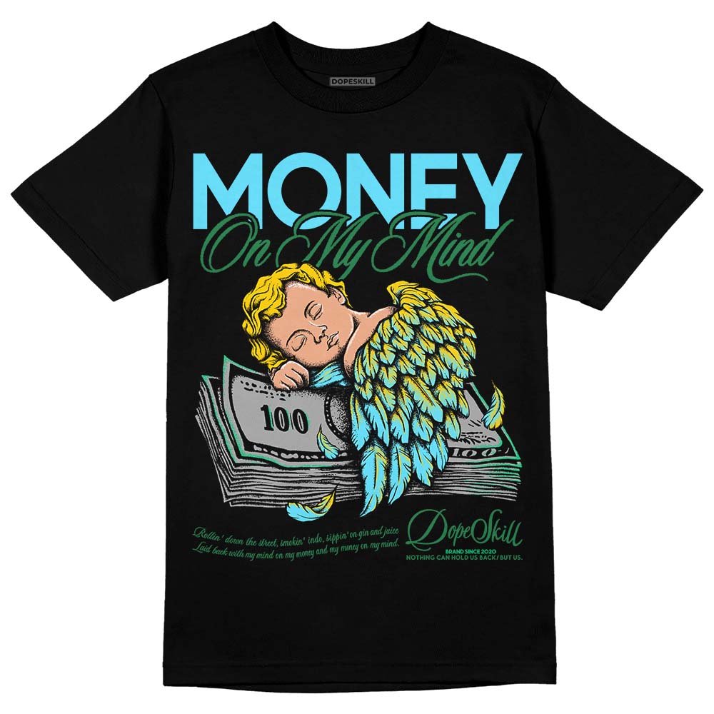 Chunky Dunks DopeSkill T-Shirt MOMM Graphic