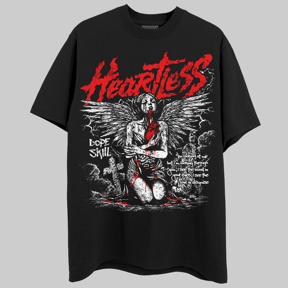 Black and White Collection DopeSkill T-Shirt Heartless Graphic