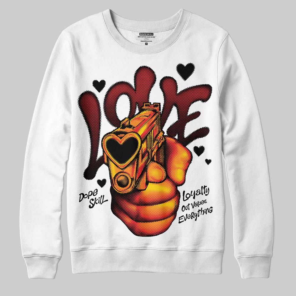 Black and White Collection DopeSkill Sweatshirt Love Shot Graphic