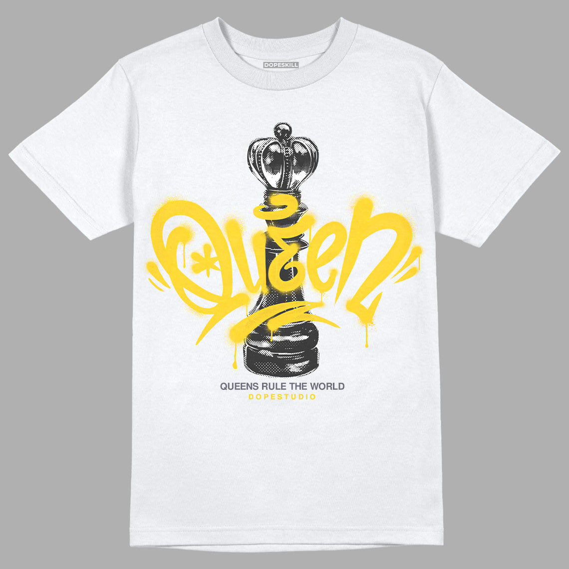 Lightning 4s DopeSkill T-Shirt Queen Chess Graphic