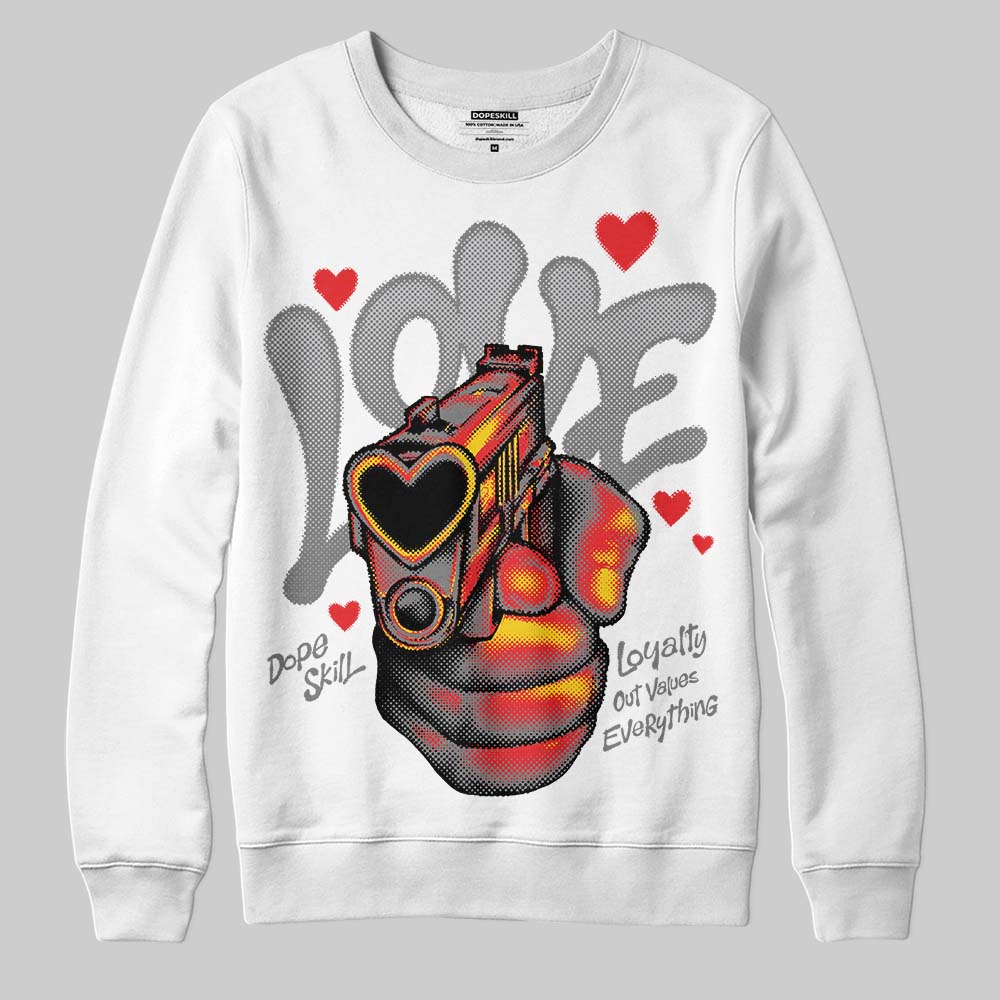 Grey Collection DopeSkill Sweatshirt Love Shot Graphic