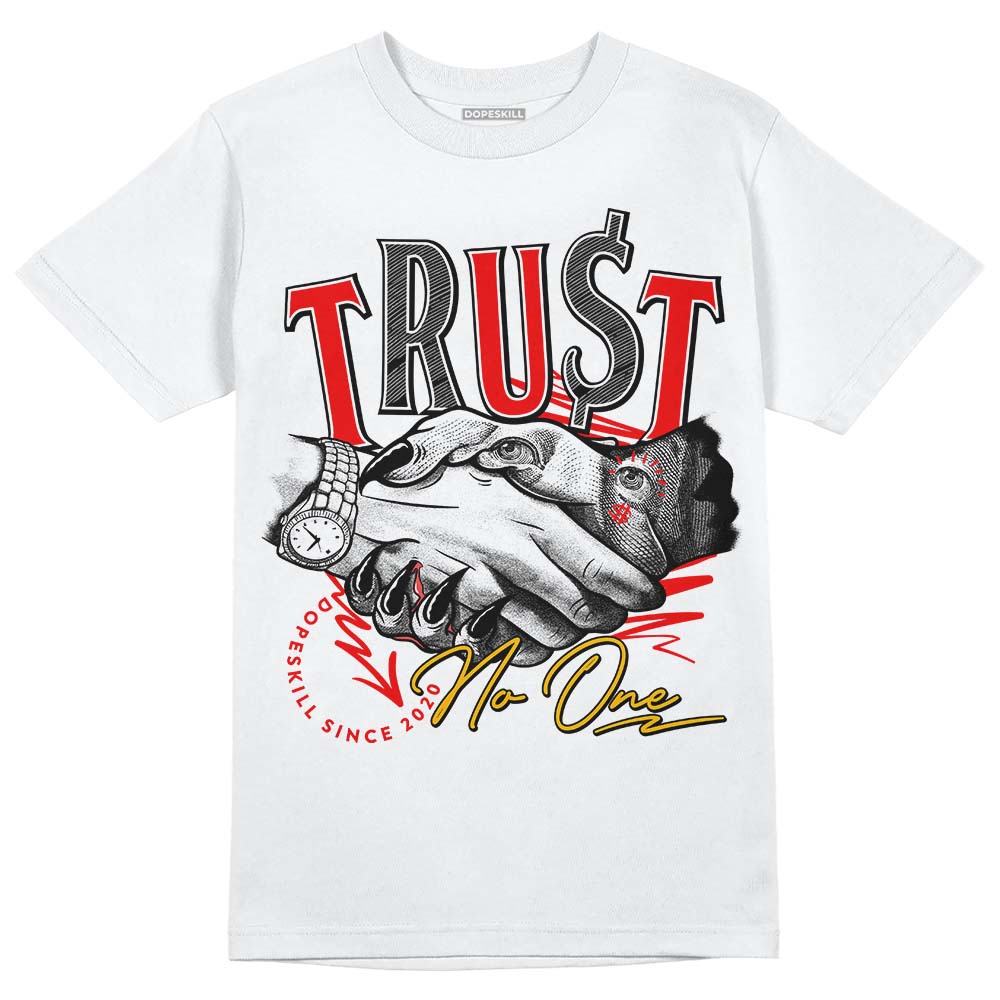 Red Collection DopeSkill T-Shirt Trust No One Graphic