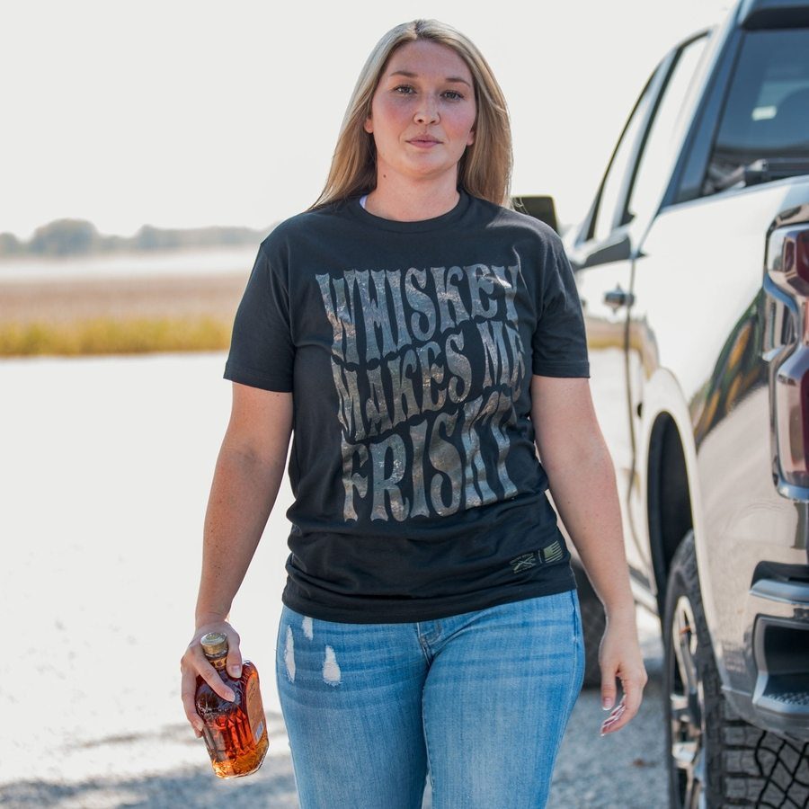 Women's Whiskey Makes Me Frisky Boyfriend Fit T-Shirt - Realtree Riverbend¬Æ