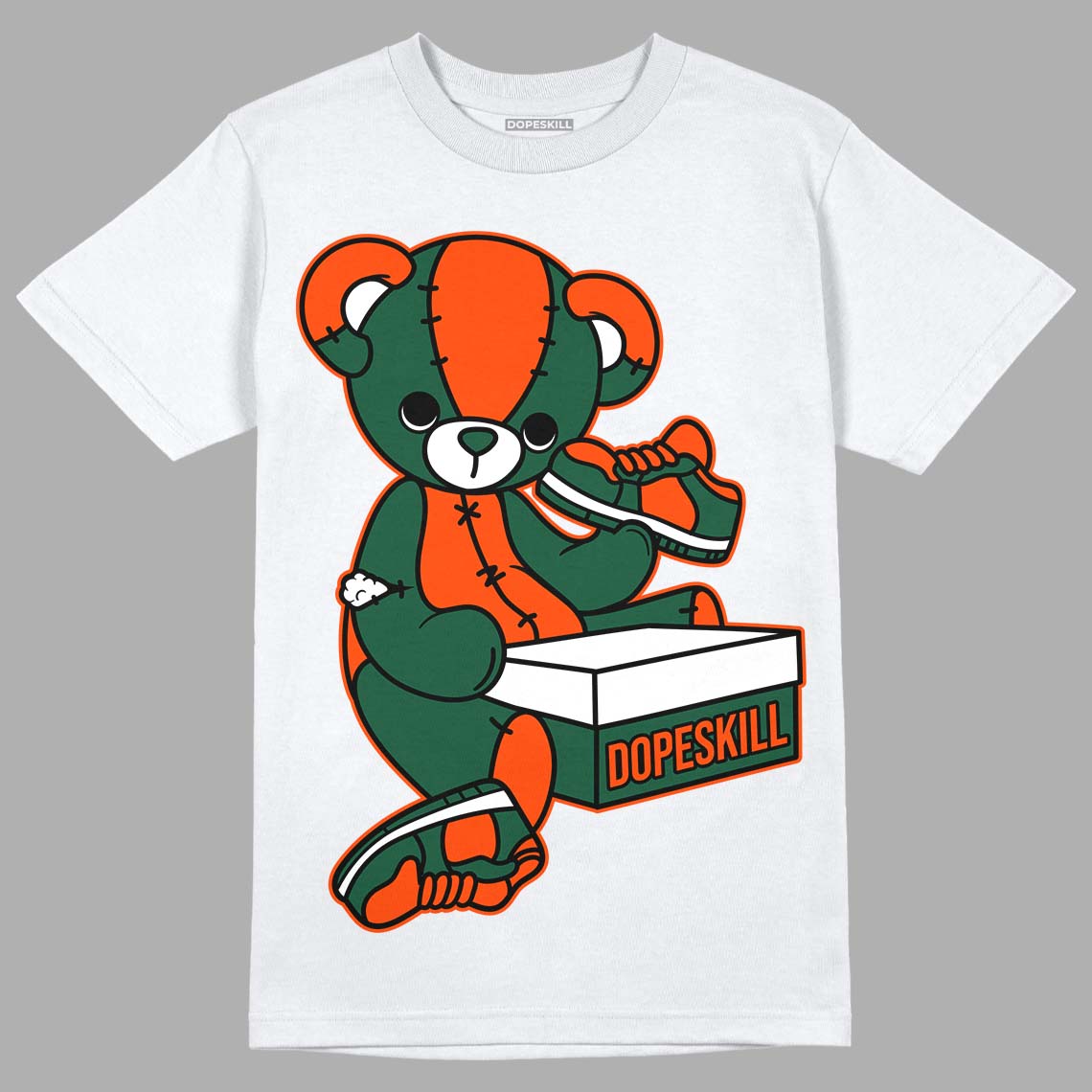 Dunk Low Team Dark Green Orange DopeSkill T-Shirt Sneakerhead BEAR Graphic