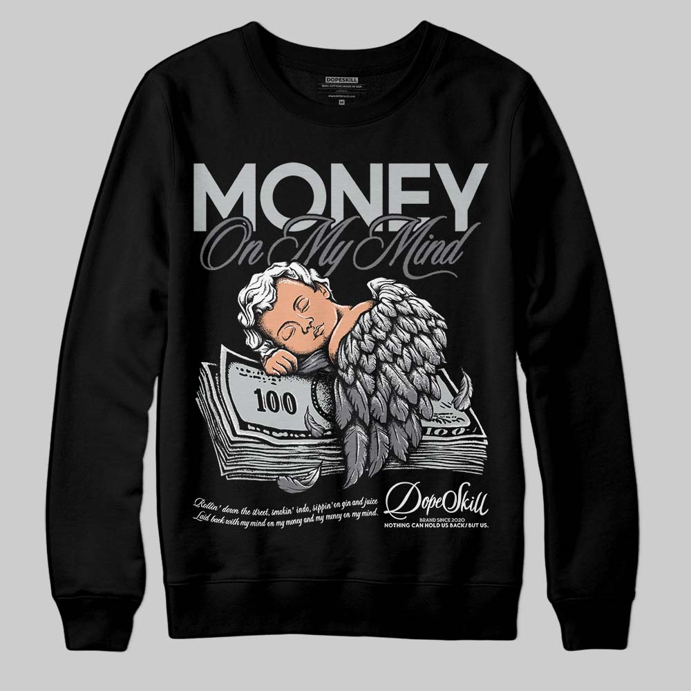 Fear 4s DopeSkill Sweatshirt MOMM Graphic