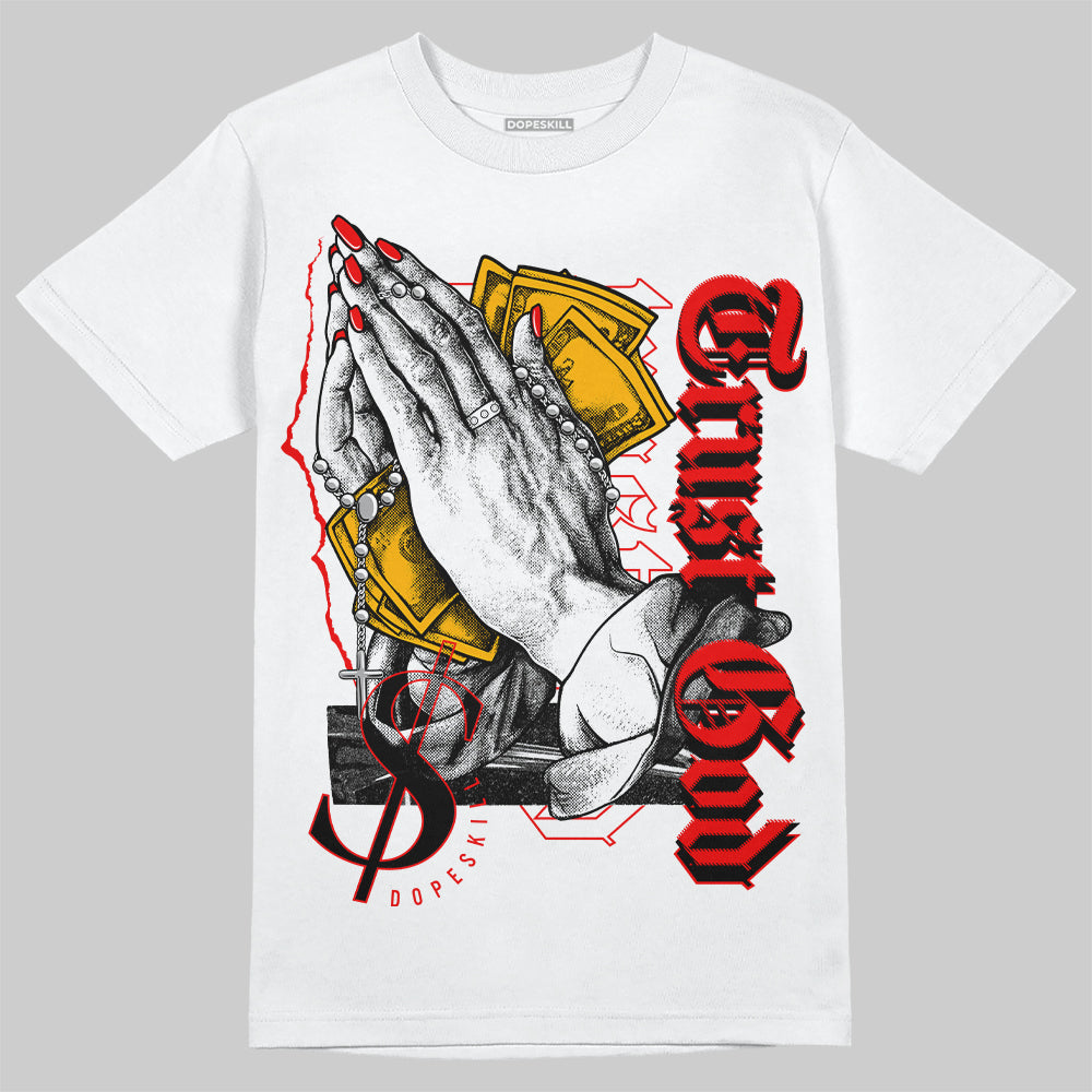 Red Collection DopeSkill T-Shirt Trust God Graphic