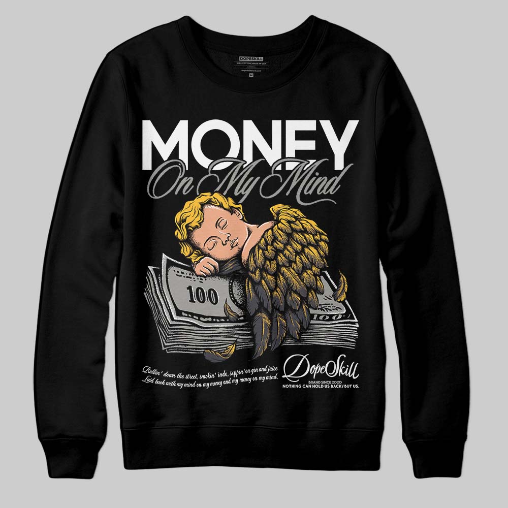 Black Cat 3s DopeSkill Sweatshirt MOMM Graphic