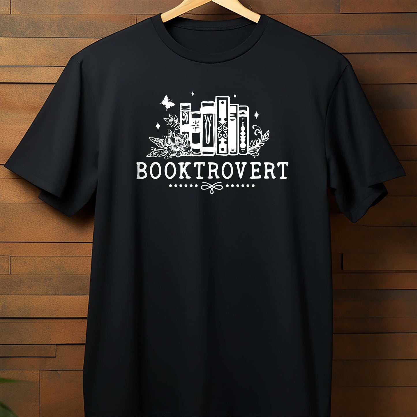 Booktrovert 3 T-Shirt