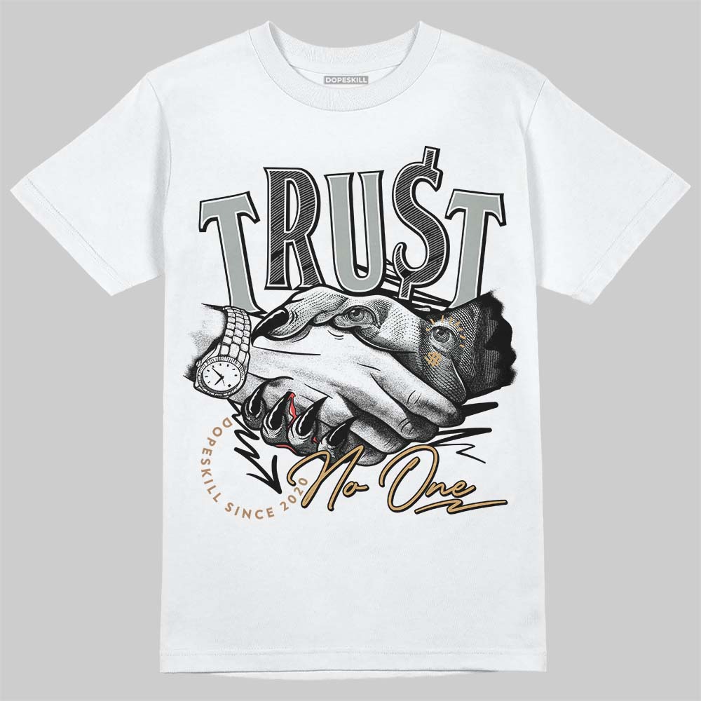 1906R ‚ÄòWhite Gold‚Äô DopeSkill T-Shirt Trust No One Graphic