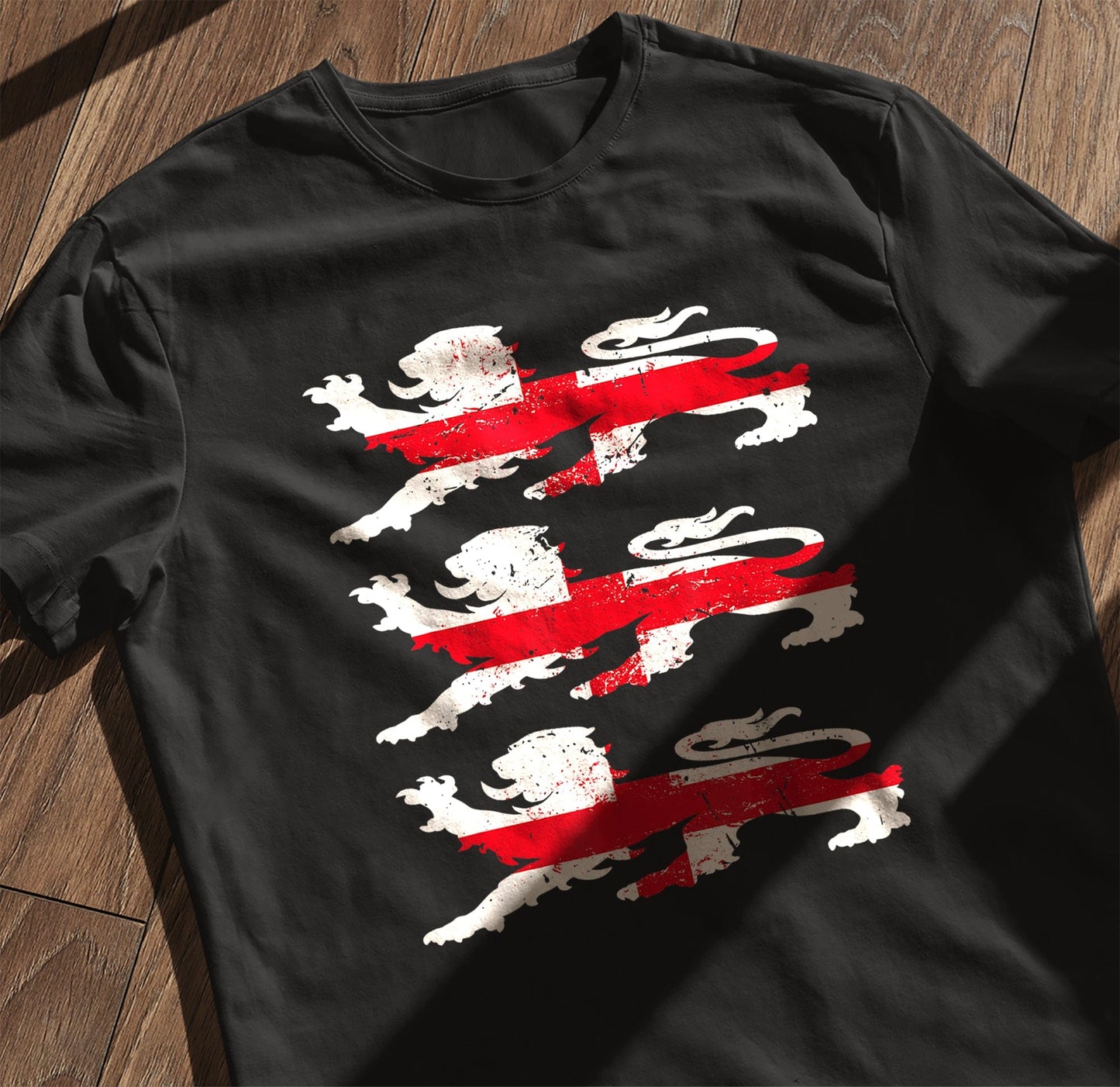 Roaring Lions Retro England T-Shirt