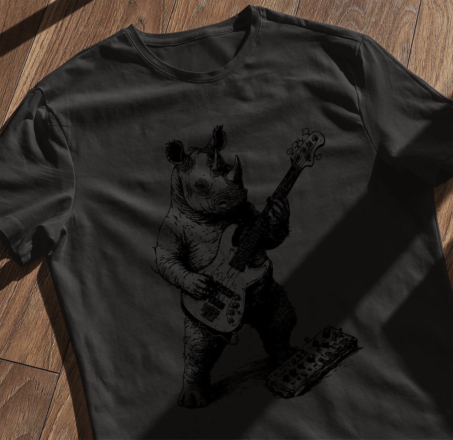 Rhino Guitar - T-Shirt