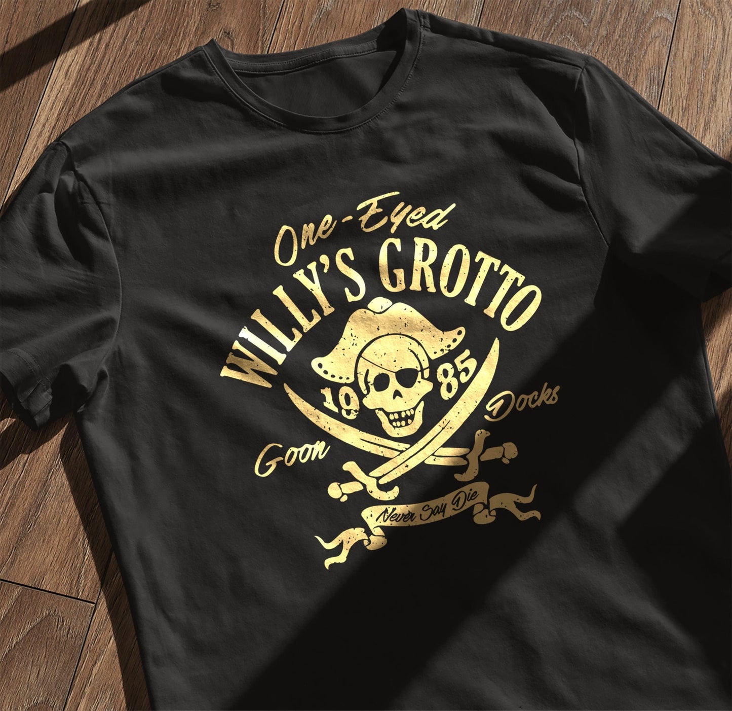 Willy's Grotto Pirate T-shirt