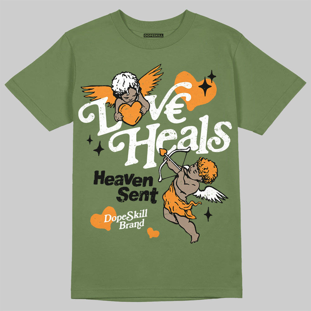 Olive Collection DopeSkill T-Shirt New Love Heals Graphic