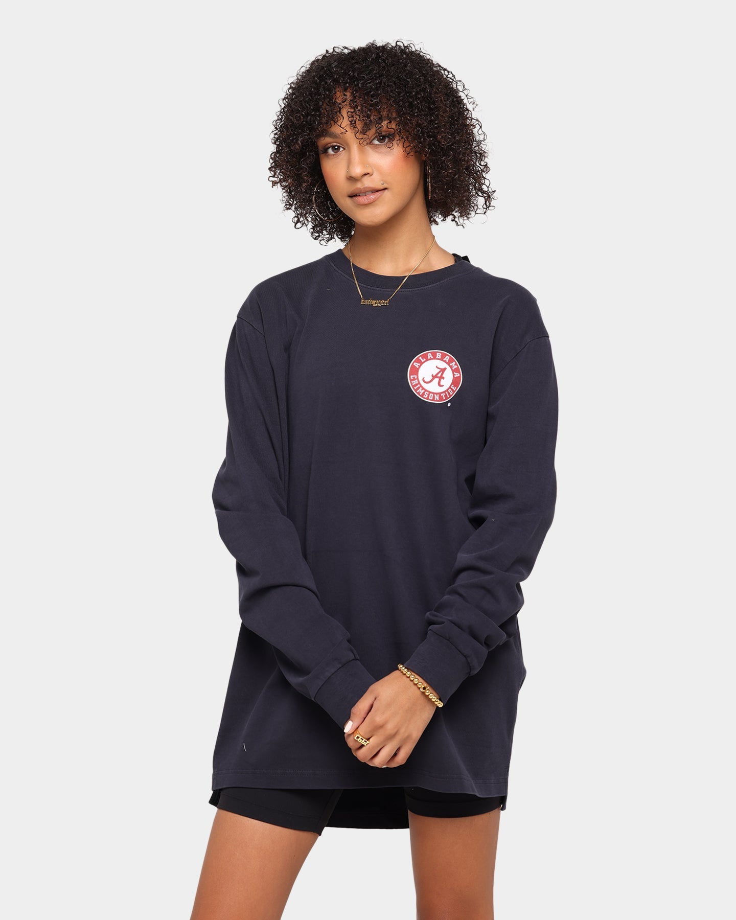 NATIONAL COLLEGIATE ATHLETIC ASSC Alabama Crimson Tide Team Crest Jeaner Long Sleeve T-Shirt Vintage Black Style001