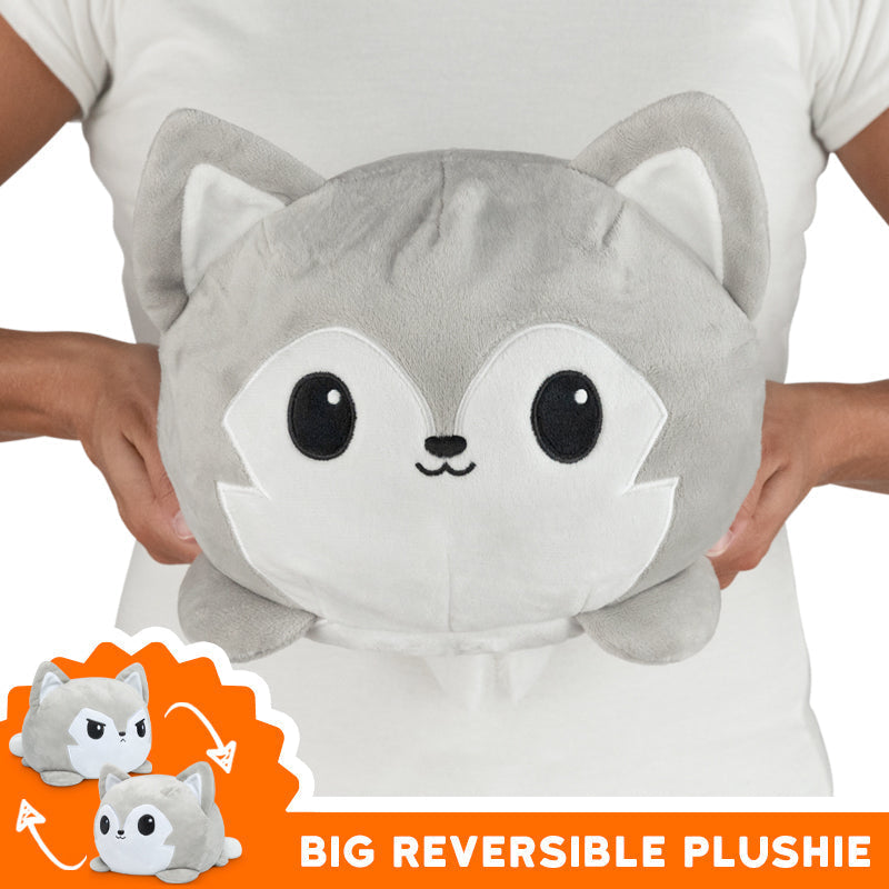 TeeTurtle Big Reversible Wolf Plushie (Light Gray)