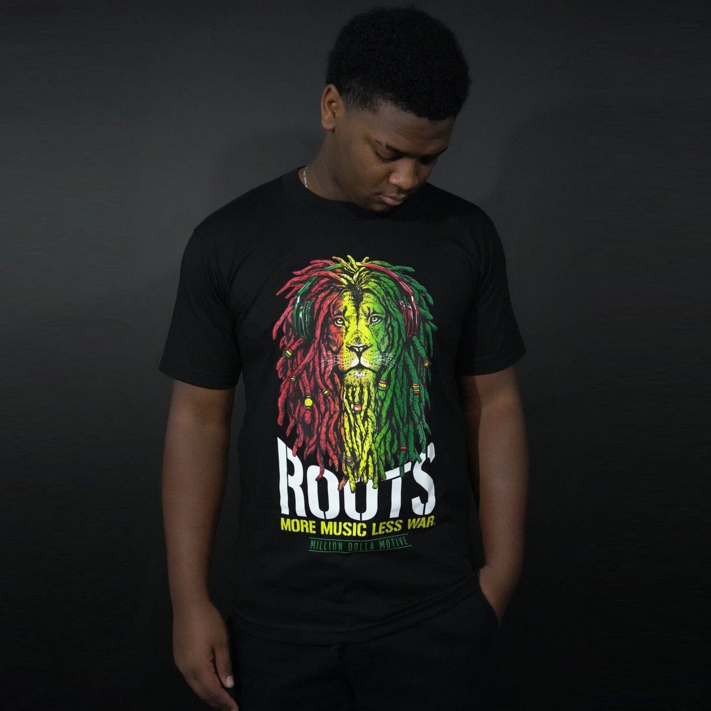 Roots Lion - Black T-Shirt