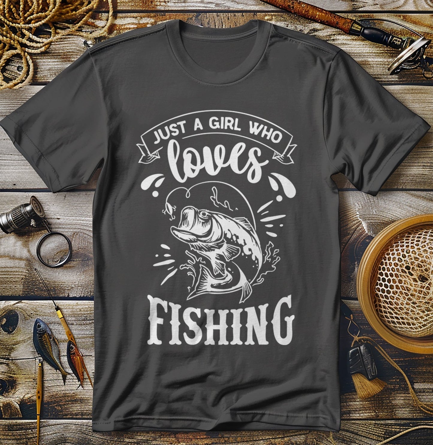 Just a Girl Who Loves Fishing ‚Äì T-Shirt