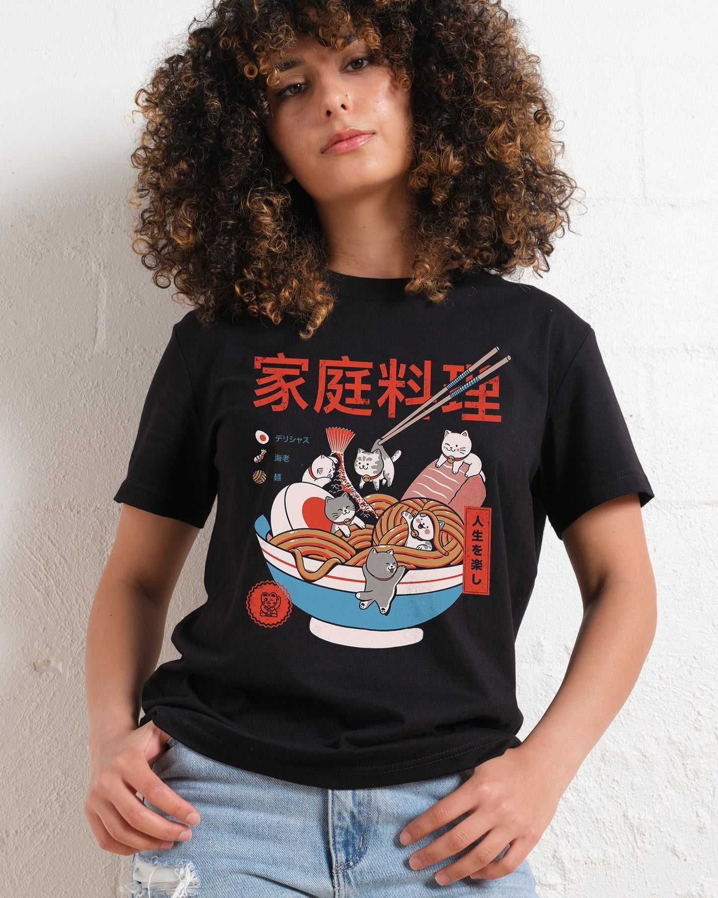Ramen and Mini Cats Women's Tee